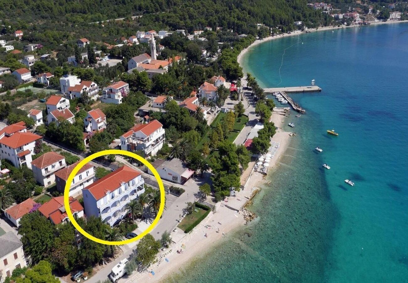 Apartments And Rooms Tomo 1 - At The Beach Заострог Экстерьер фото